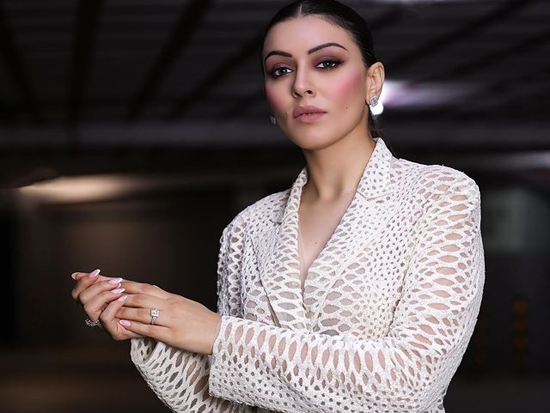 Adorable Looks Of Hansika Motwani